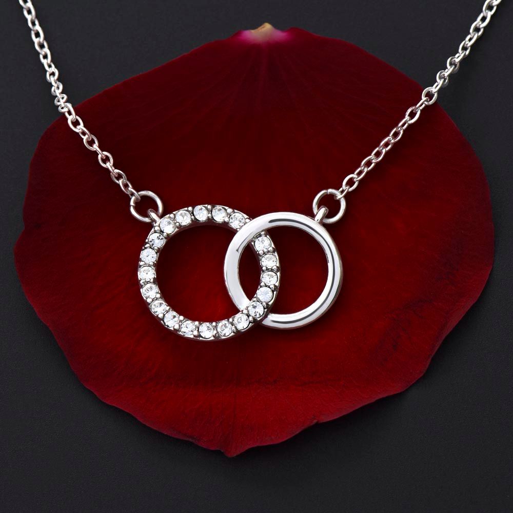 Family to Mother gift "Perfect Pair" Necklace (#31)