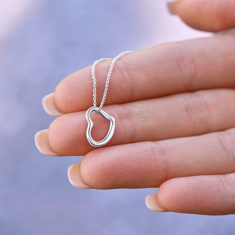 Family to Mother gift "Delicate Heart" Necklace (#31)
